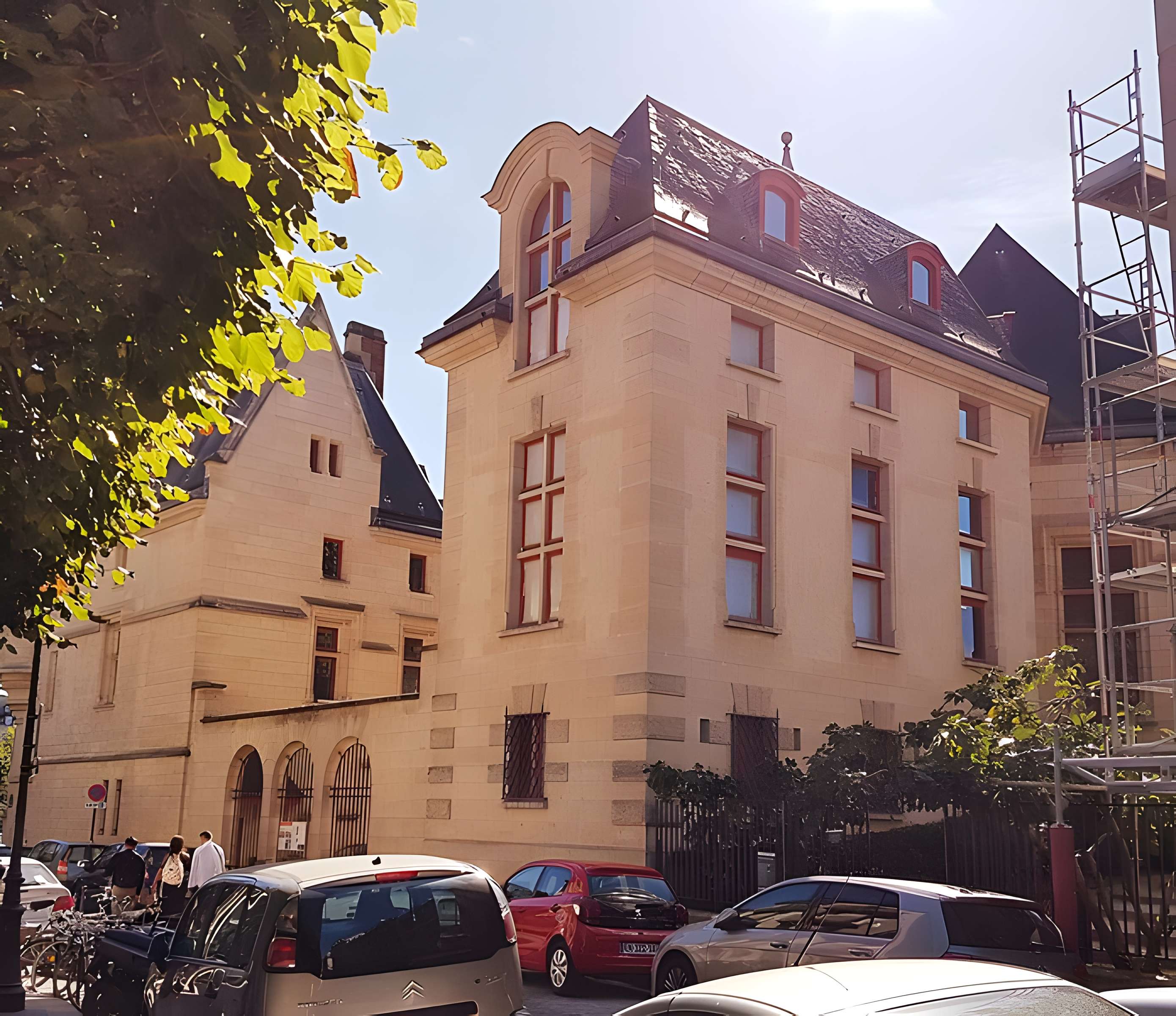 Hôtel des archevêques de Sens à Paris