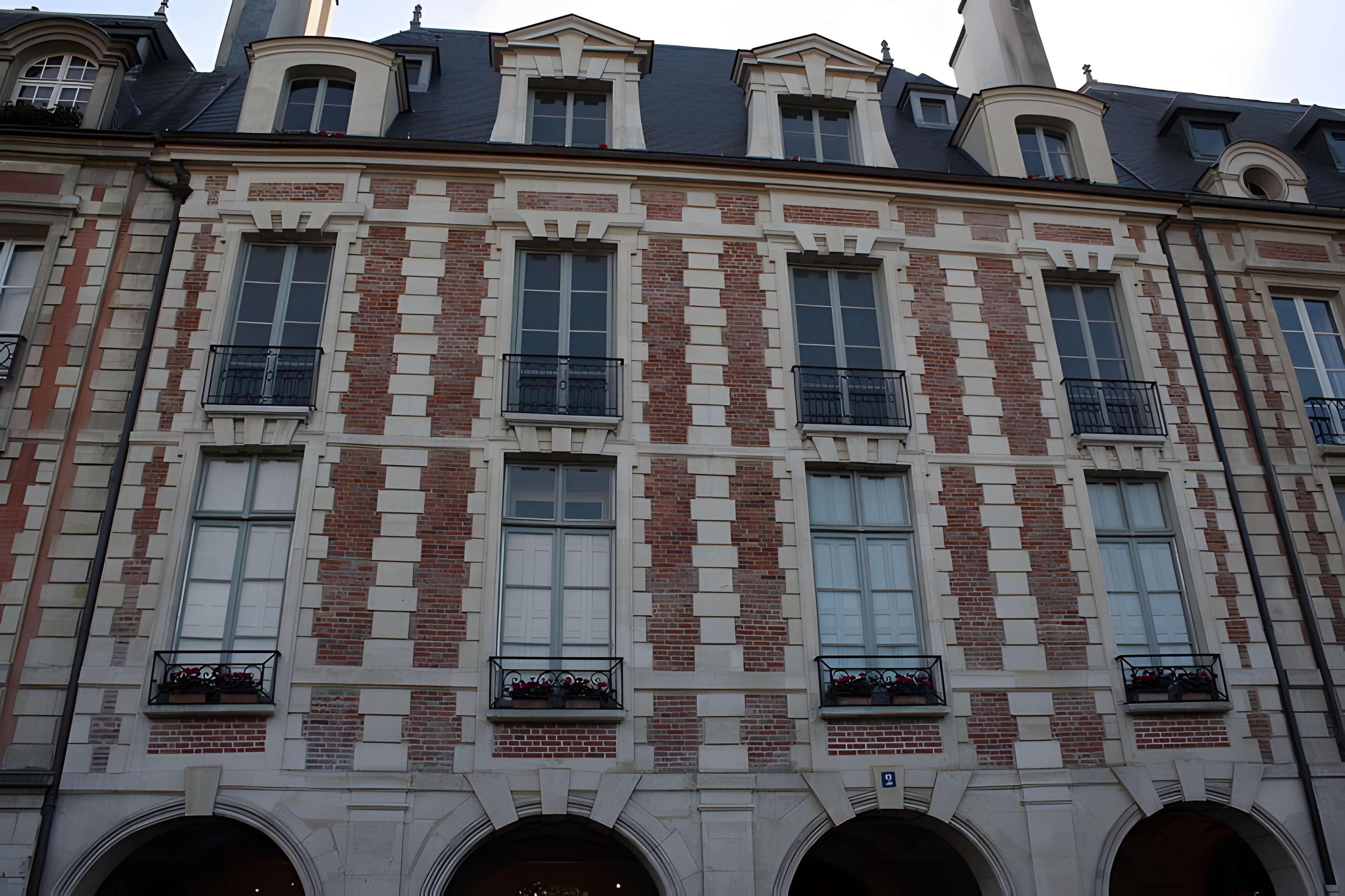 Hôtel Genou de Guiberville à Paris