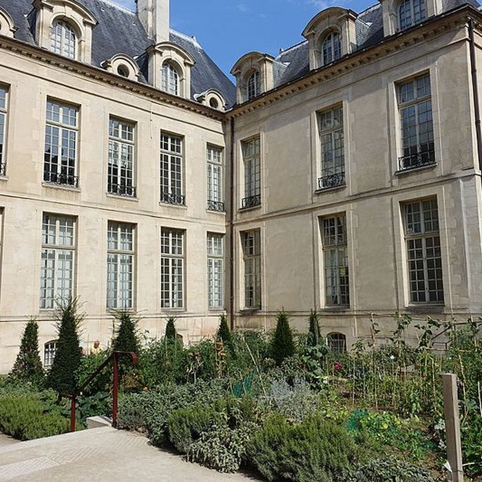 Photo de Hôtel Jeanne dAlbret - Paris 4ème