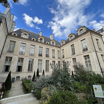 Hôtel Jeanne dAlbret - Paris 4ème
