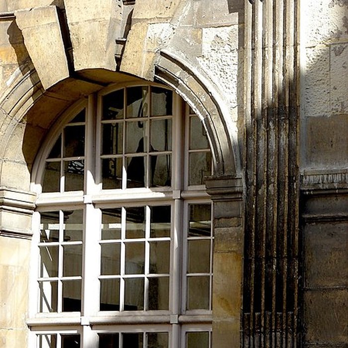 Photo de Pavillon du Roi à Paris