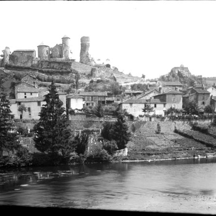 Photo de Château de Laroque à Laroquebrou