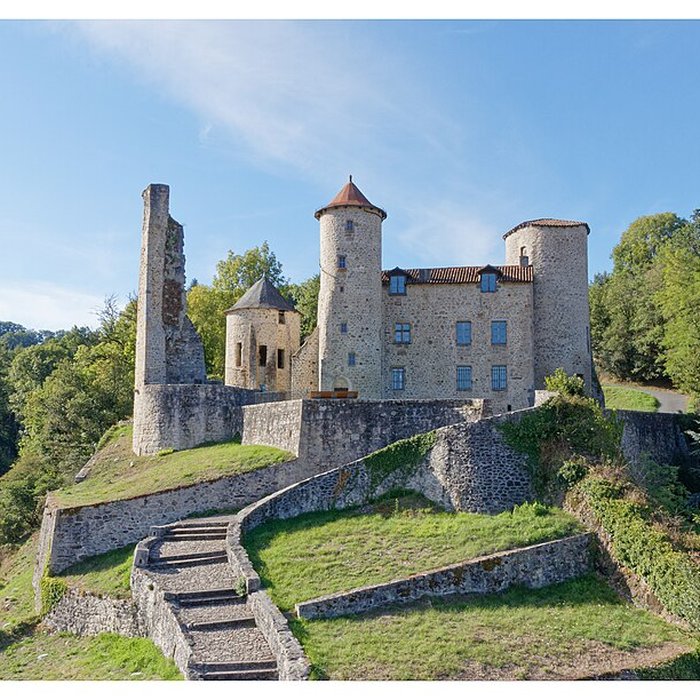 Photo de Château de Laroque à Laroquebrou