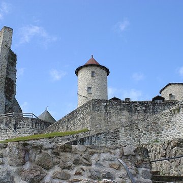Château de Laroque à Laroquebrou