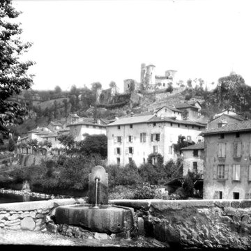 Château de Laroque à Laroquebrou