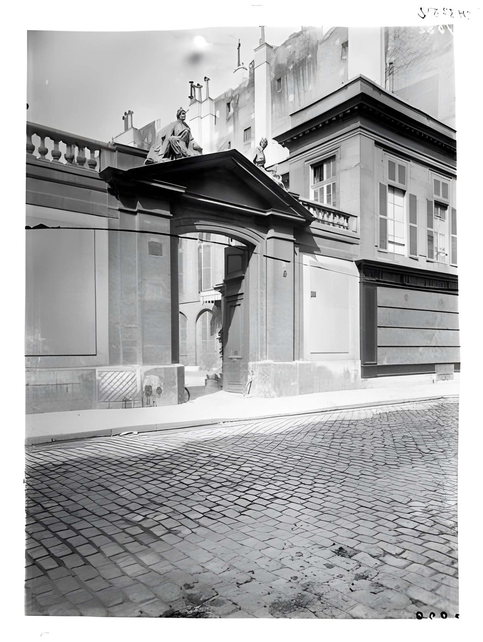 Hôtel de Brancas à Paris 