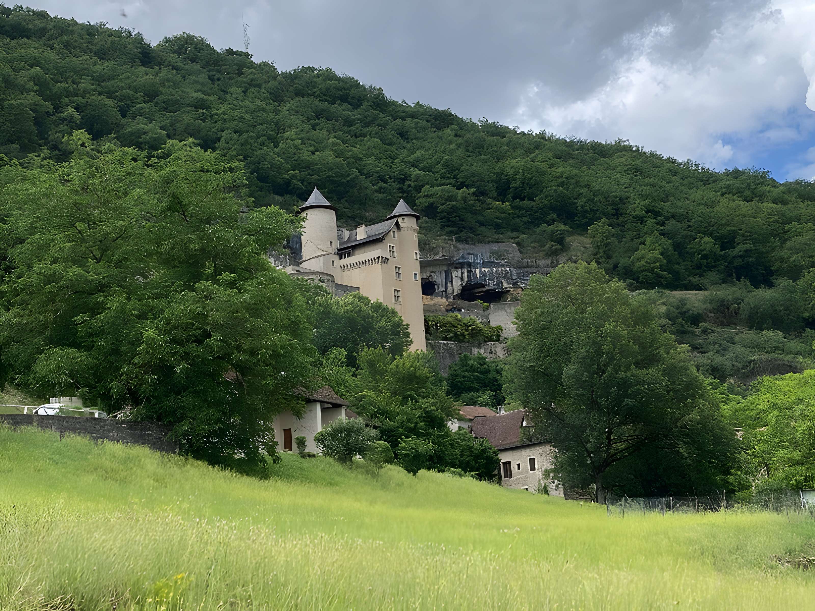 Château de Larroque-Toirac