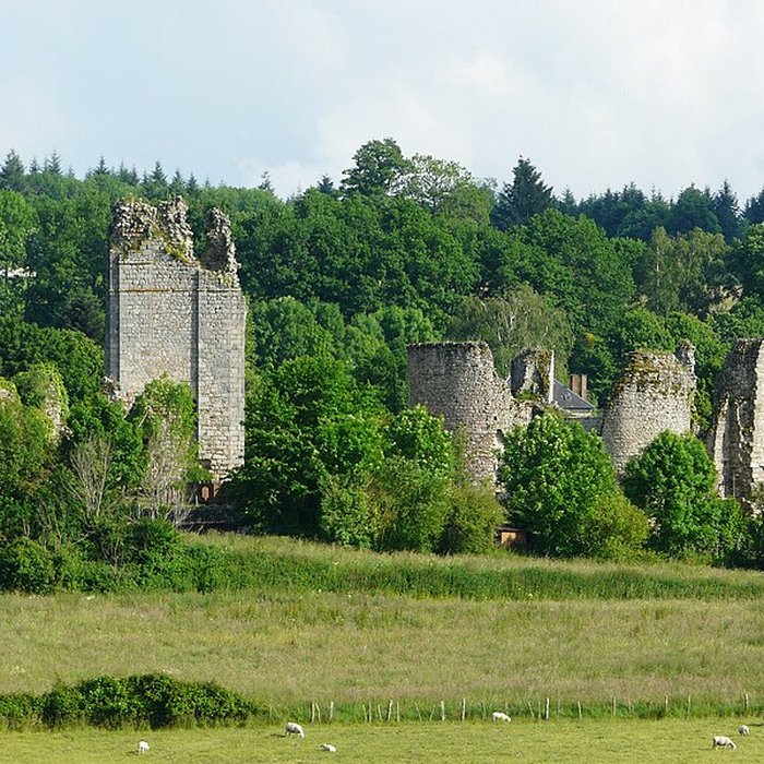 Photo de Château de Lastours à Rilhac-Lastours