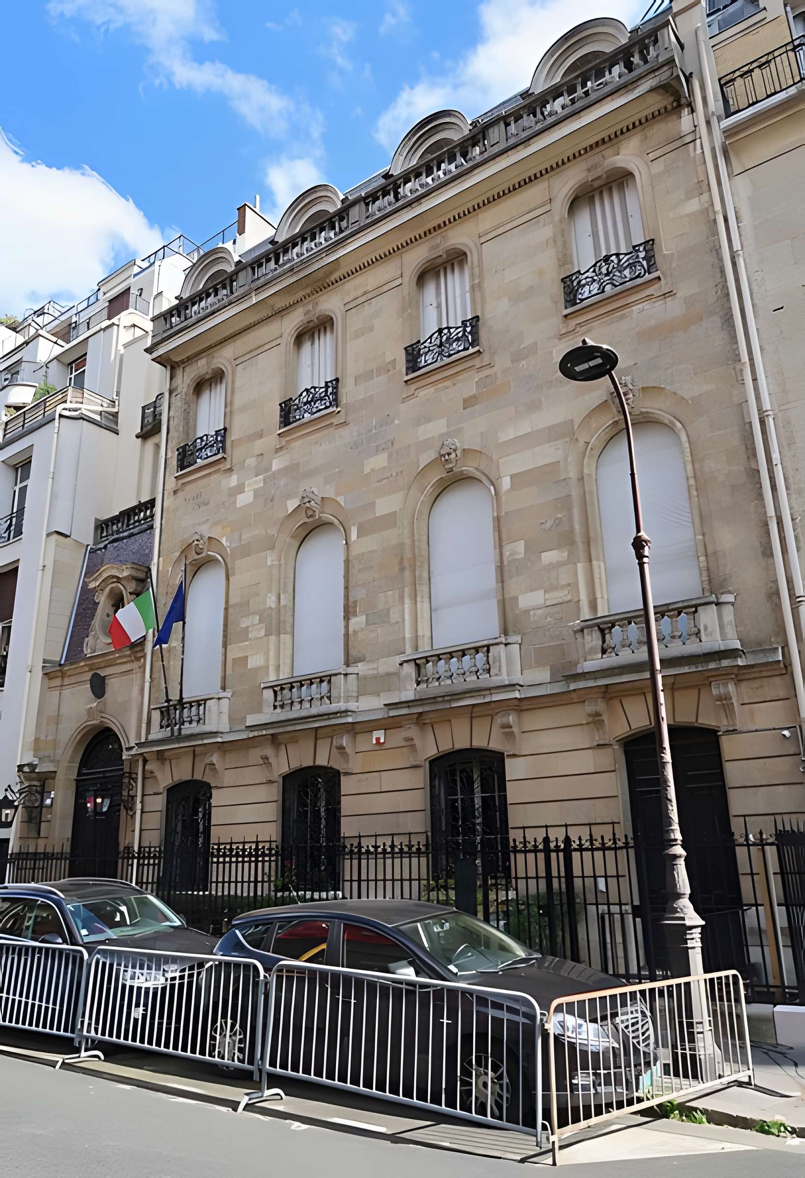 Hôtel de la Rochefoucauld-Doudeauville ou de Boisgelin