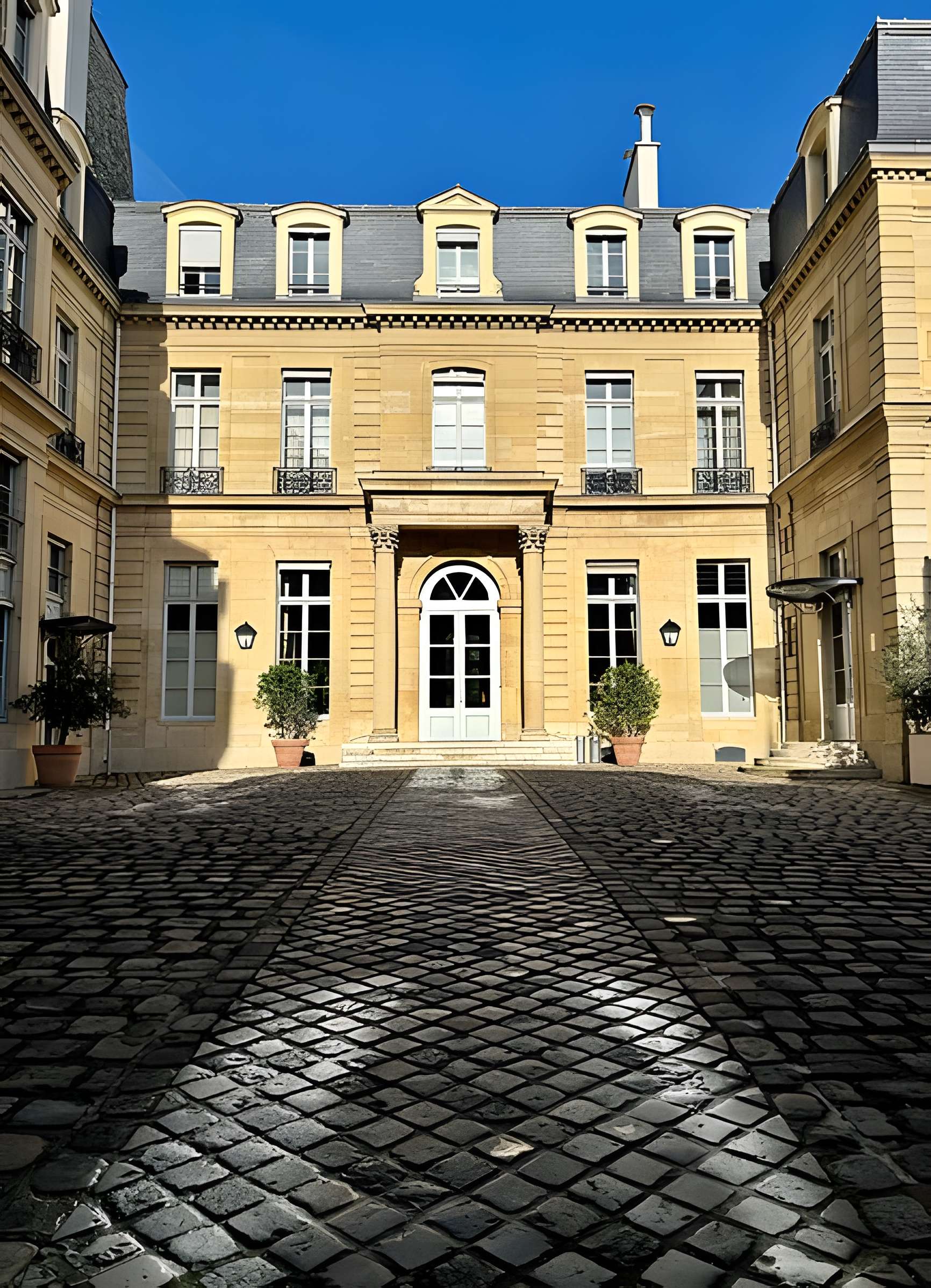 Hôtel de Bourbon-Condé à Paris