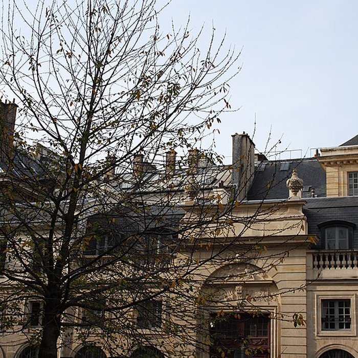 Photo de Hôtel de Clermont-Tonnerre, Rue du Bac à Paris