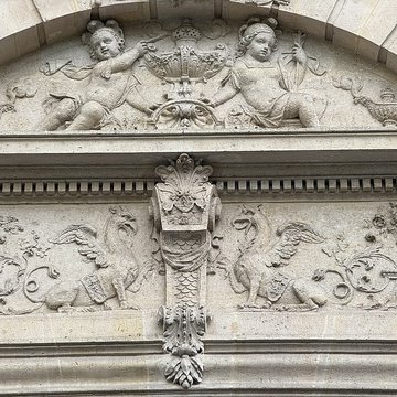 Hôtel de Clermont-Tonnerre, Rue du Bac à Paris
