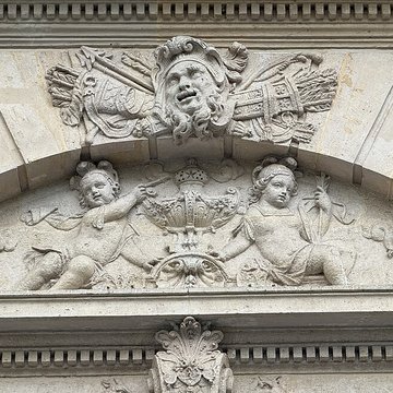 Hôtel de Clermont-Tonnerre, Rue du Bac à Paris