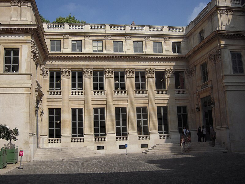 Hôtel de Courteilles - Paris 7ème