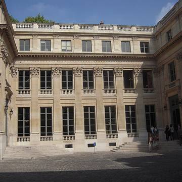 Hôtel de Courteilles - Paris 7ème