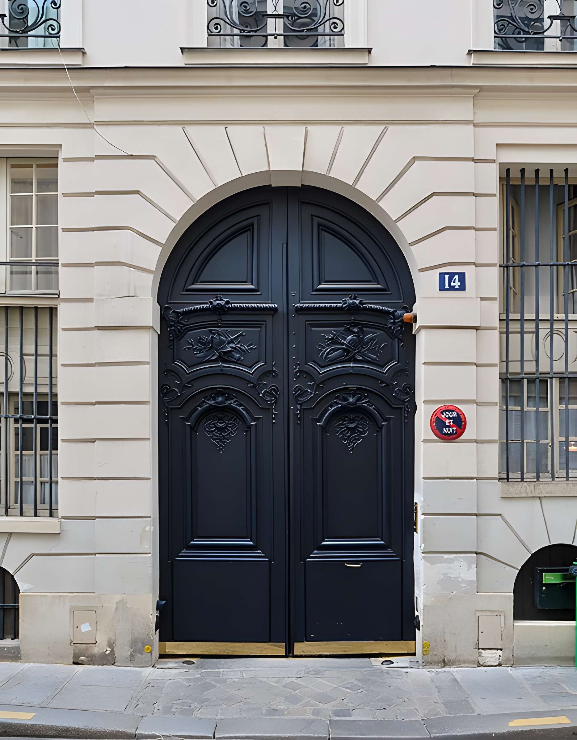 Hôtel du 14 rue Saint-Guillaume - Paris 7ème