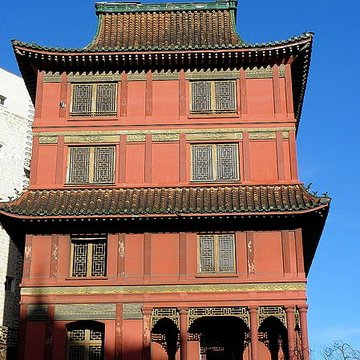 Immeuble dit Hôtel de lImpératrice Eugénie ou hôtel du Baron Hirsch