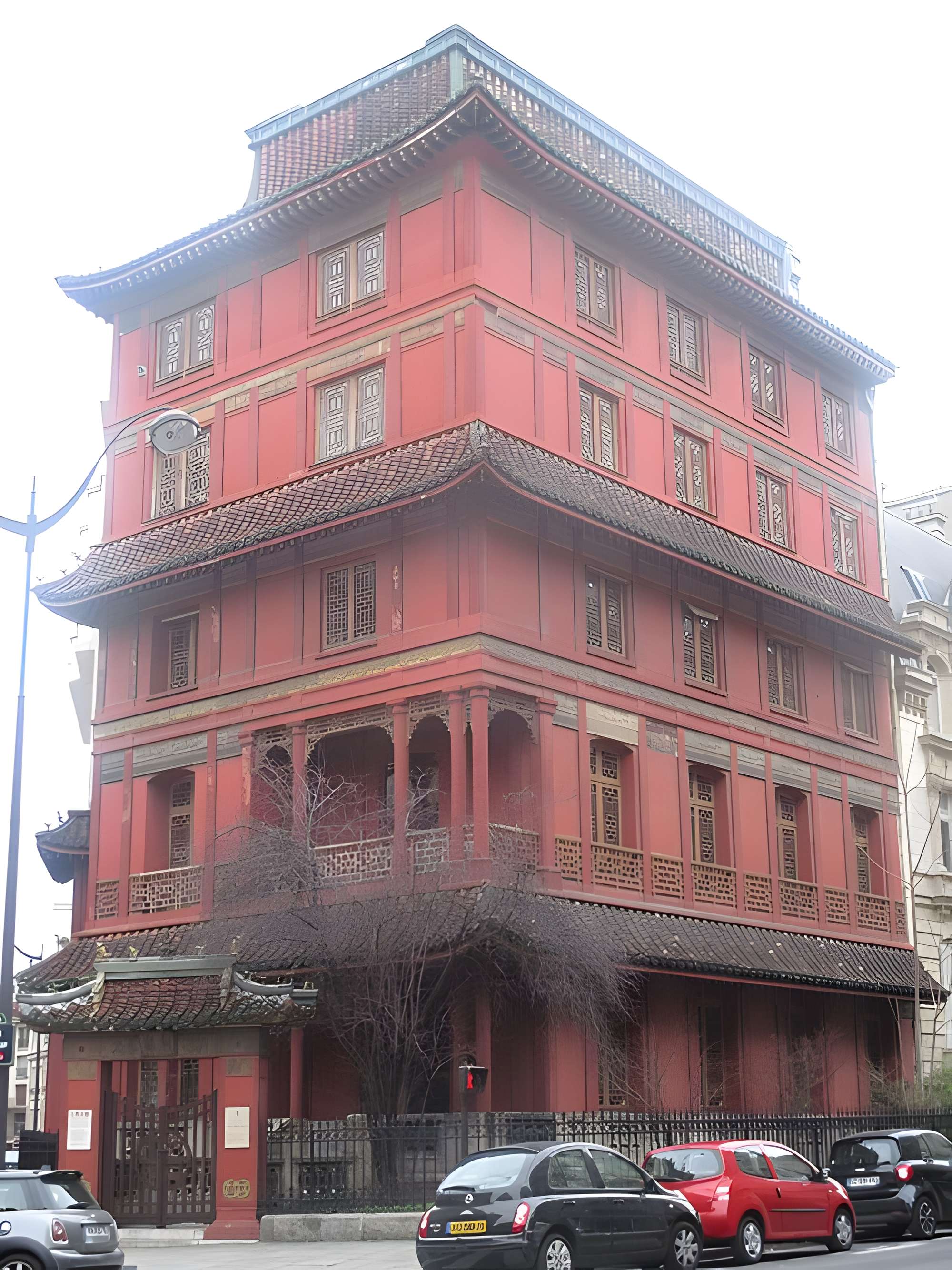 Immeuble dit Hôtel de l'Impératrice Eugénie ou hôtel du Baron Hirsch