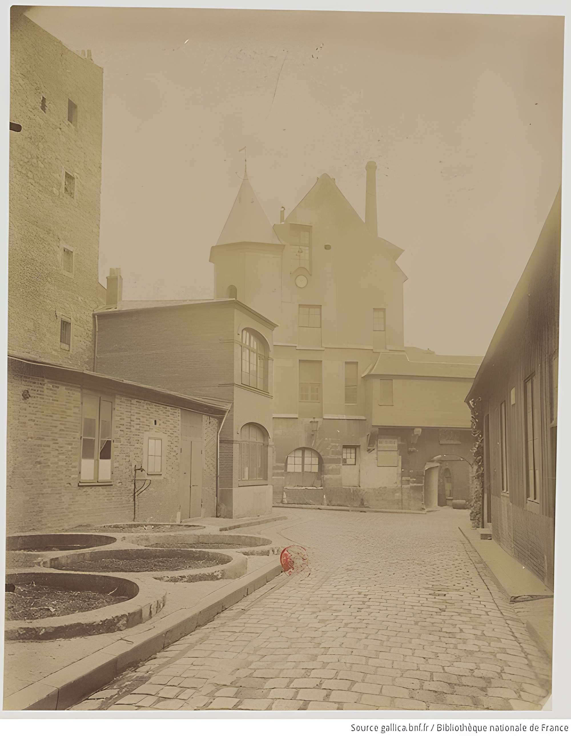 Îlot de la Reine Blanche à Paris