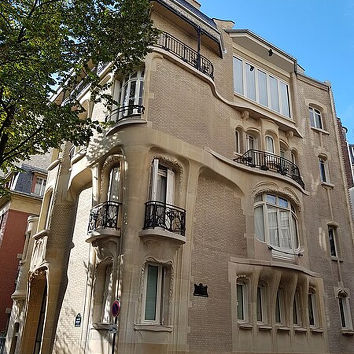 Photo de Ancien Hôtel Véron ou Château dAuteuil, dit aussi Hôtel Puscher ou de Pérignon