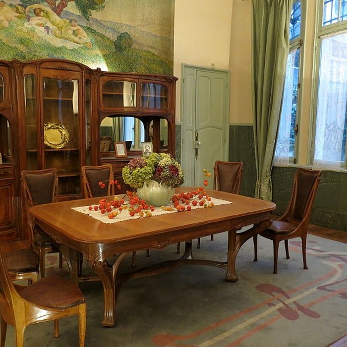 Photo de Ancien Hôtel Véron ou Château dAuteuil, dit aussi Hôtel Puscher ou de Pérignon