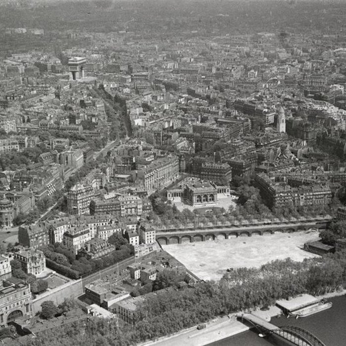 Photo de Ancien Hôtel Véron ou Château dAuteuil, dit aussi Hôtel Puscher ou de Pérignon