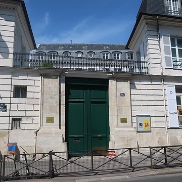 Ancien Hôtel Véron ou Château dAuteuil, dit aussi Hôtel Puscher ou de Pérignon