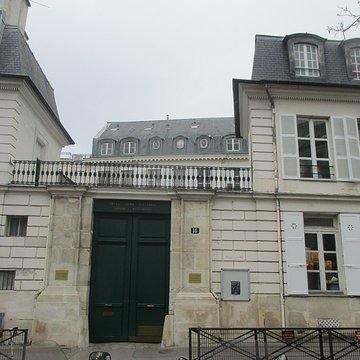 Ancien Hôtel Véron ou Château dAuteuil, dit aussi Hôtel Puscher ou de Pérignon