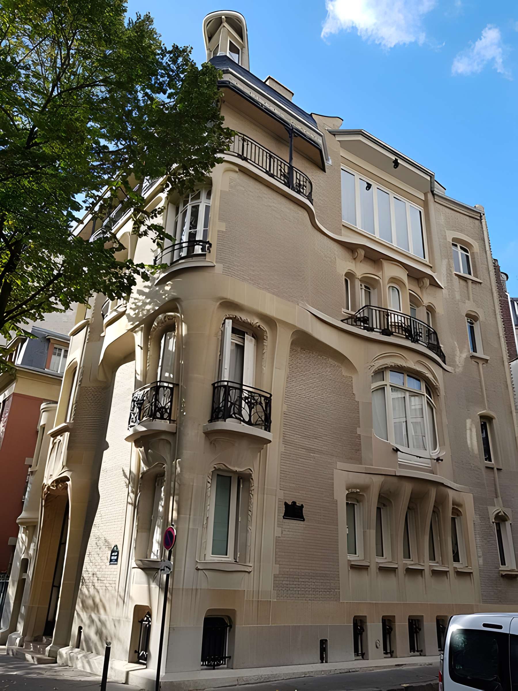 Ancien Hôtel Véron ou Château d'Auteuil, dit aussi Hôtel Puscher ou de Pérignon