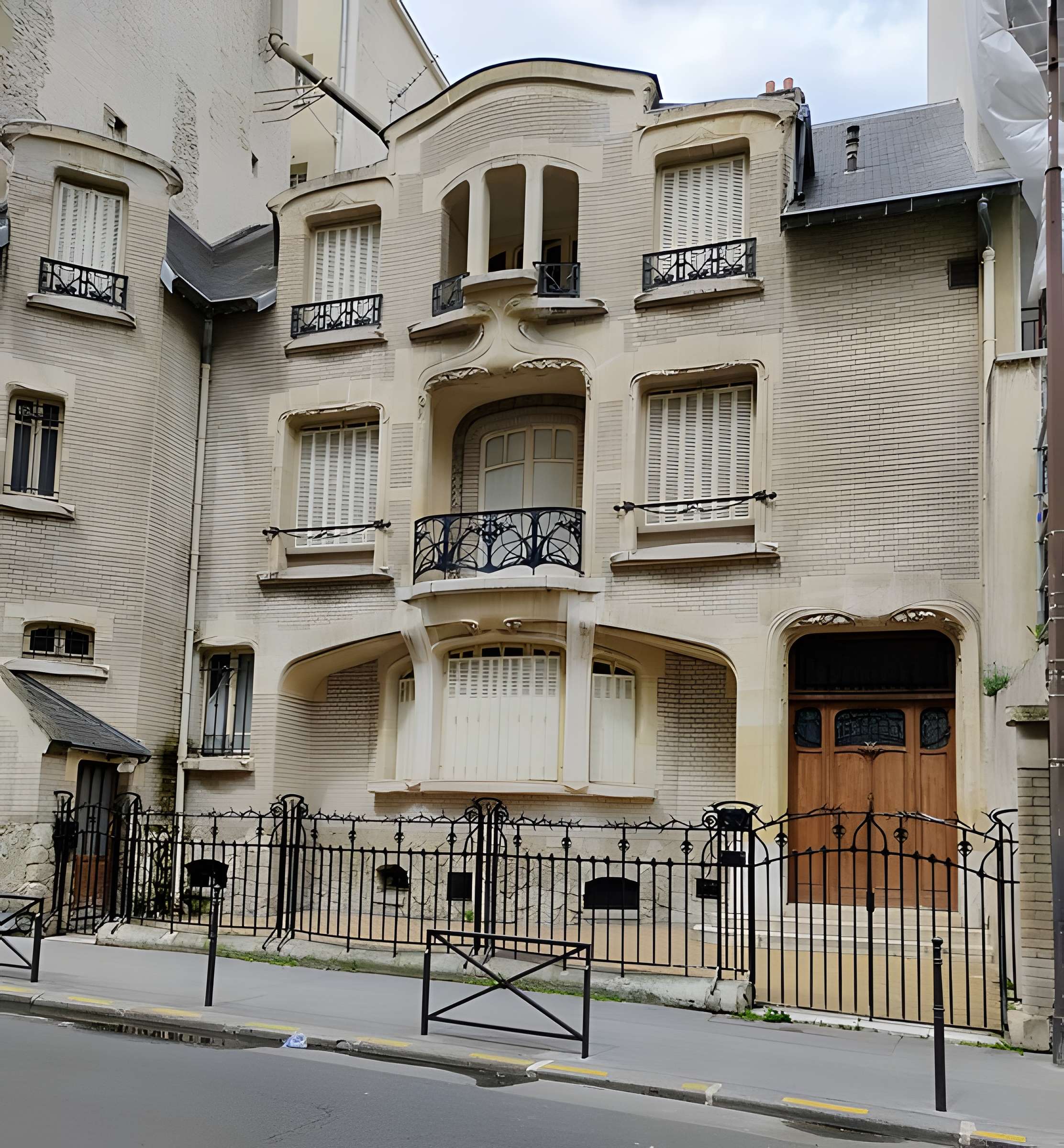 Ancien Hôtel Véron ou Château d'Auteuil, dit aussi Hôtel Puscher ou de Pérignon