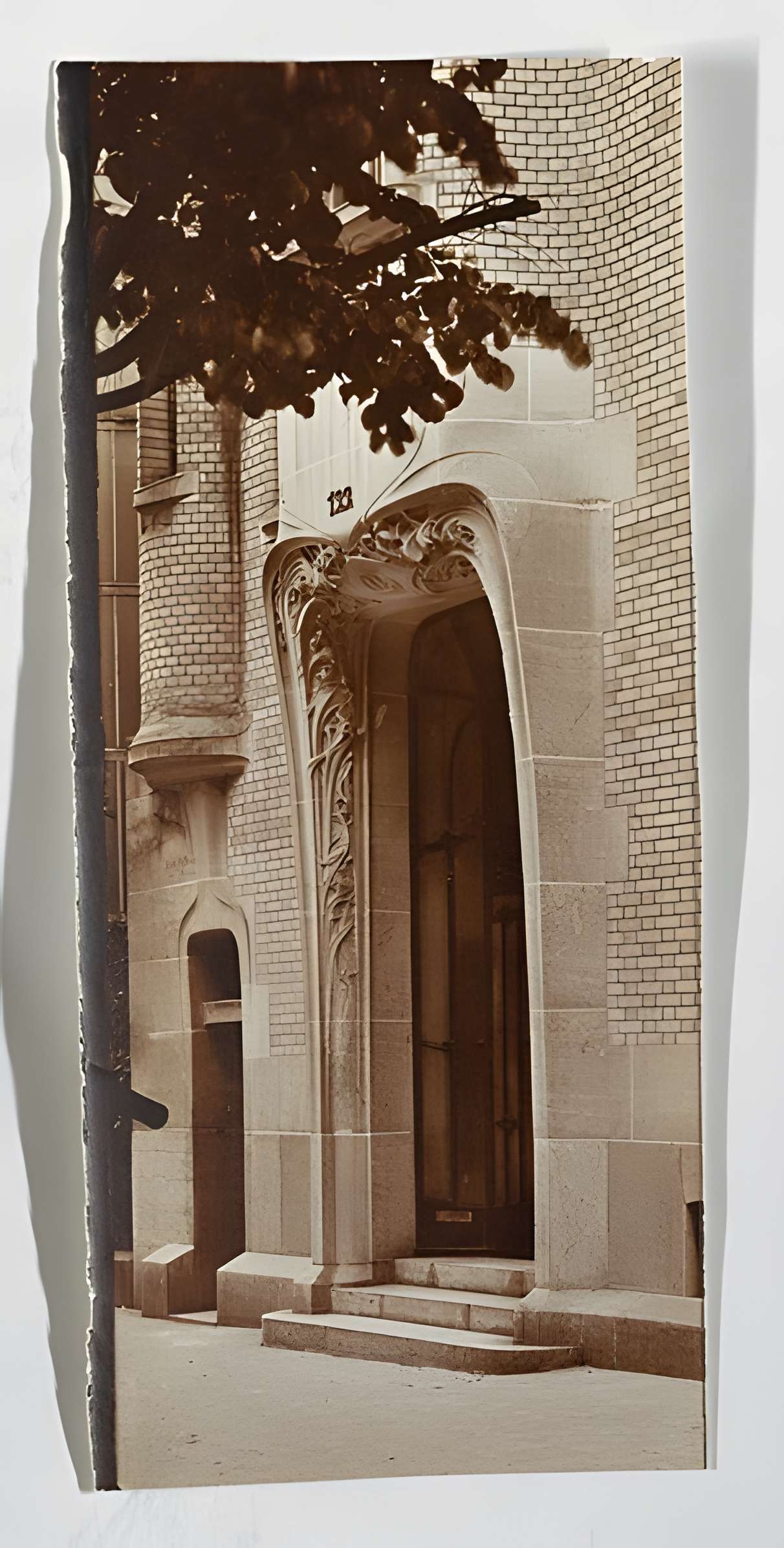 Ancien Hôtel Véron ou Château d'Auteuil, dit aussi Hôtel Puscher ou de Pérignon