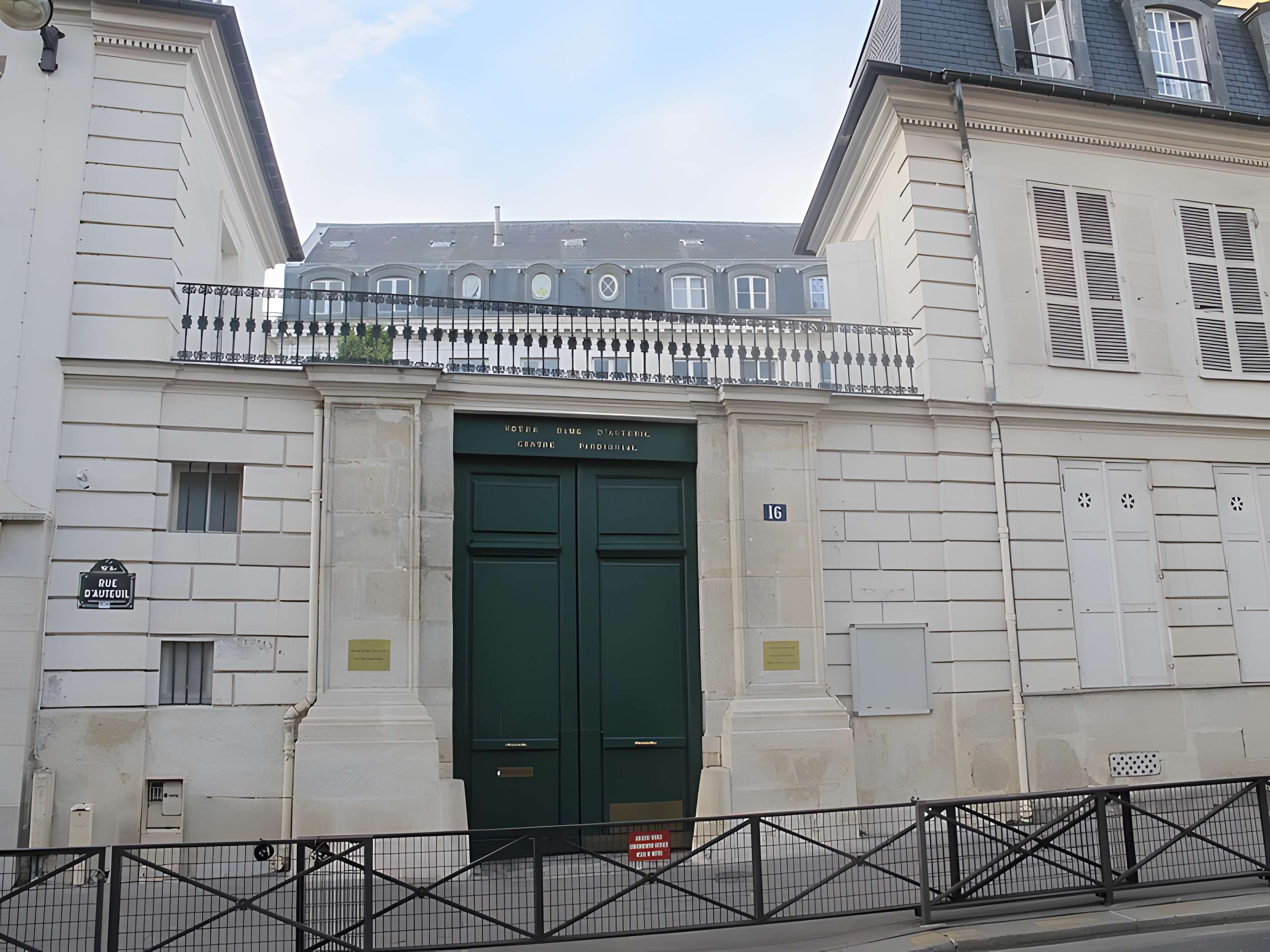 Ancien Hôtel Véron ou Château d'Auteuil, dit aussi Hôtel Puscher ou de Pérignon
