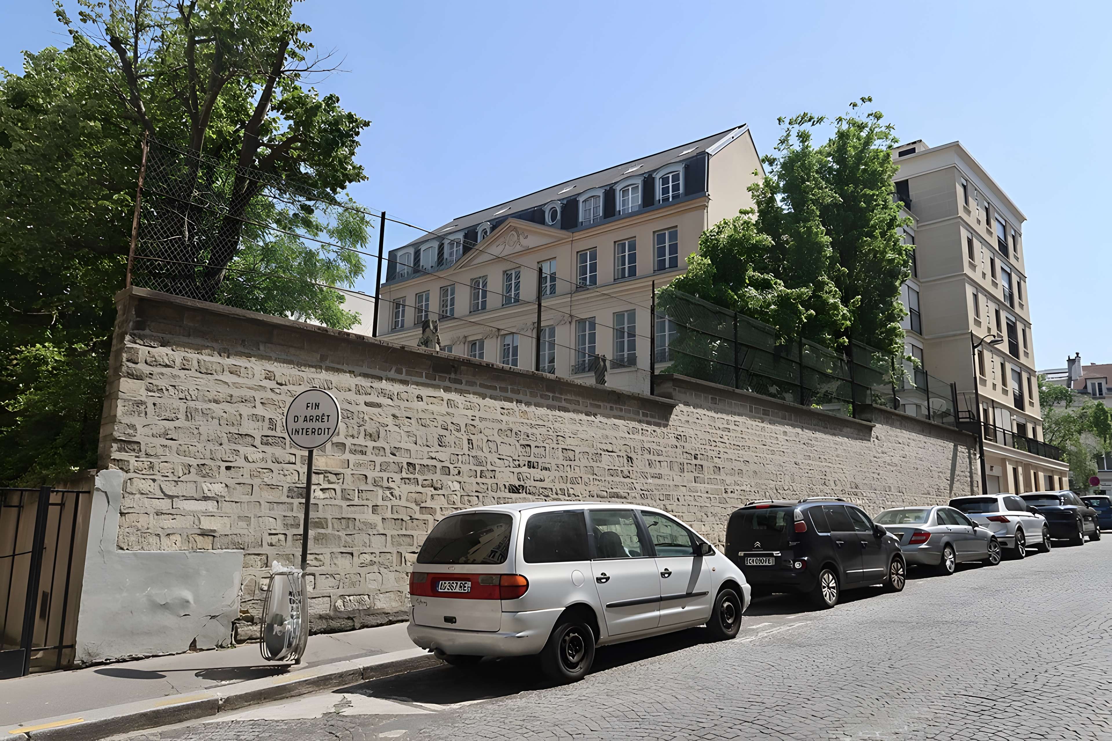 Ancien Hôtel Véron ou Château d'Auteuil, dit aussi Hôtel Puscher ou de Pérignon
