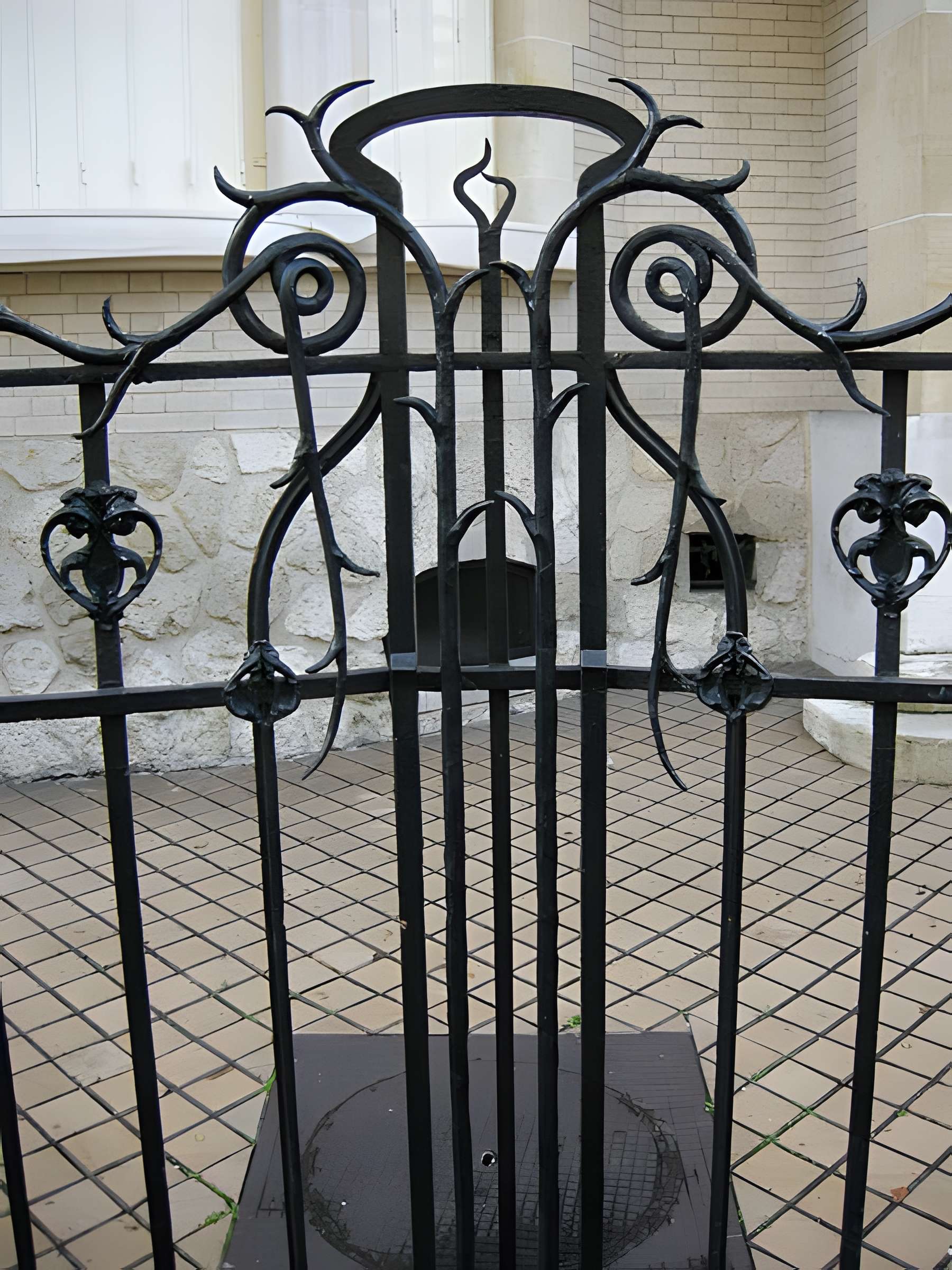 Ancien Hôtel Véron ou Château d'Auteuil, dit aussi Hôtel Puscher ou de Pérignon