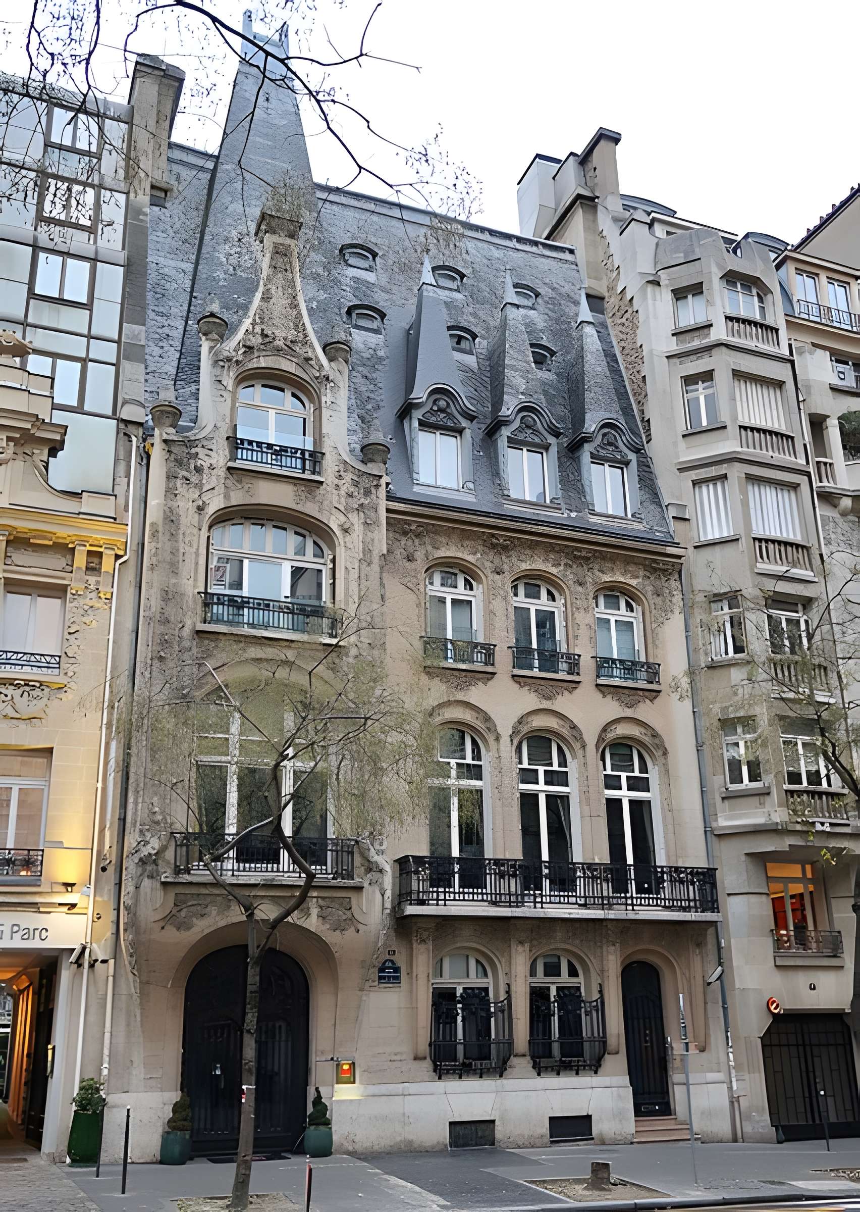 Ancien Hôtel Véron ou Château d'Auteuil, dit aussi Hôtel Puscher ou de Pérignon