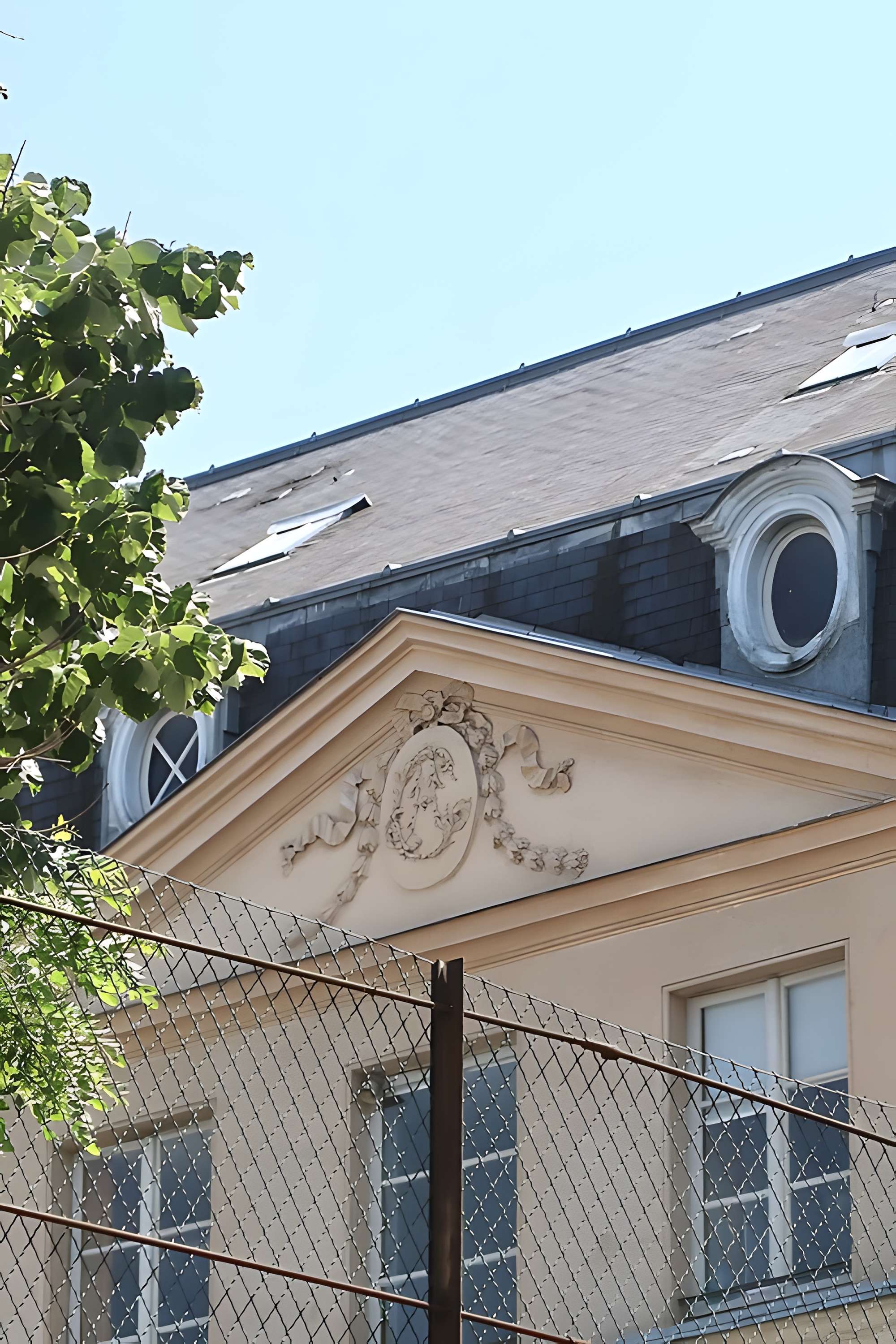 Ancien Hôtel Véron ou Château d'Auteuil, dit aussi Hôtel Puscher ou de Pérignon