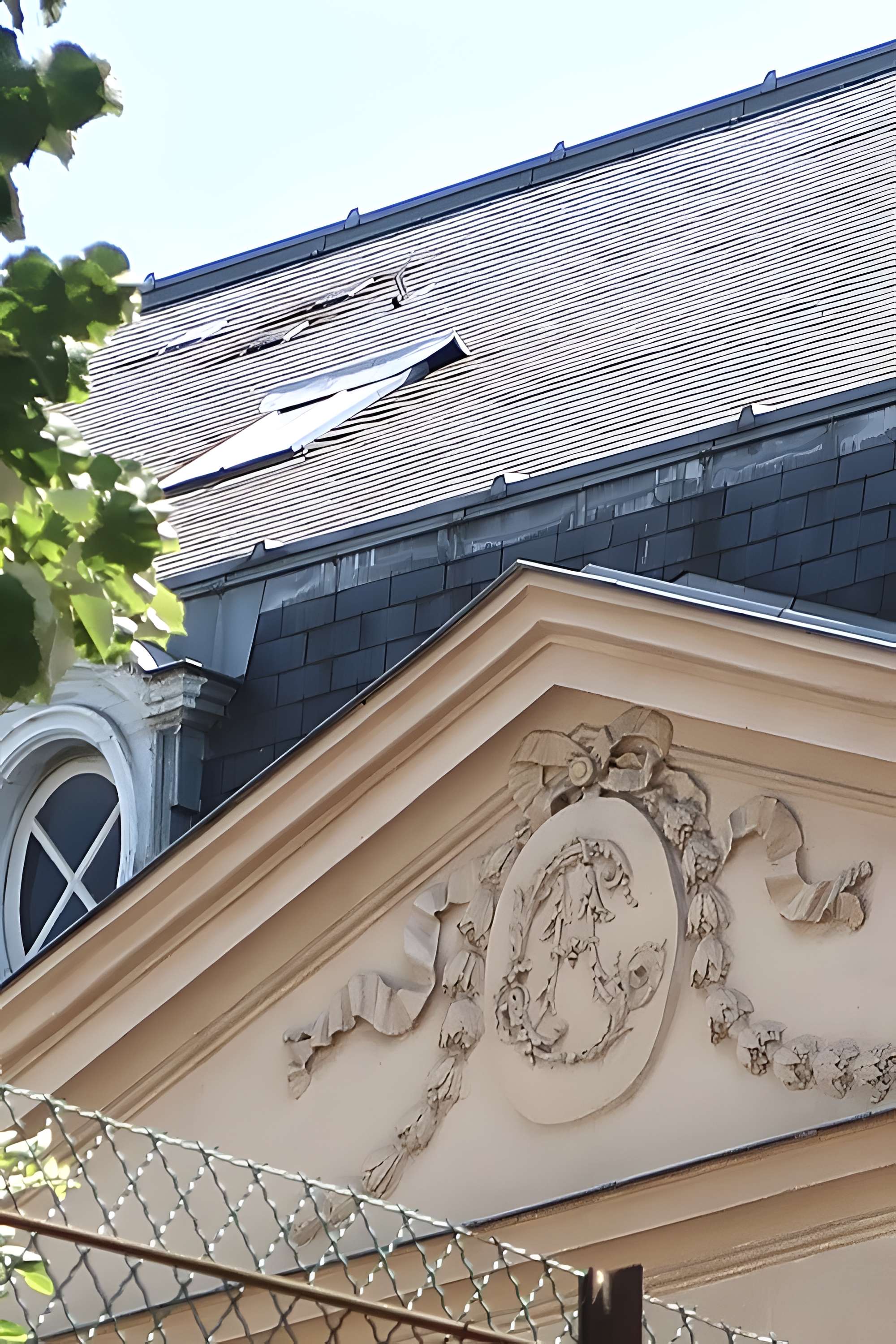 Ancien Hôtel Véron ou Château d'Auteuil, dit aussi Hôtel Puscher ou de Pérignon