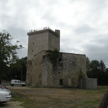 Ancien château féodal