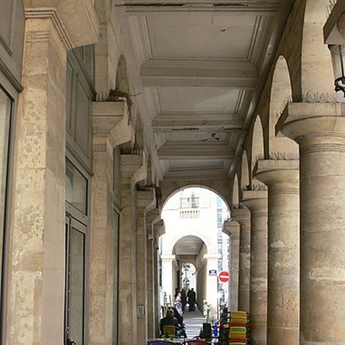 Photo de Immeuble 1-2-3-4-5-7 Rue des Colonnes - Paris 2ème