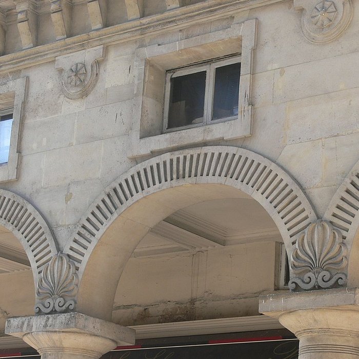 Photo de Immeuble 1-2-3-4-5-7 Rue des Colonnes - Paris 2ème