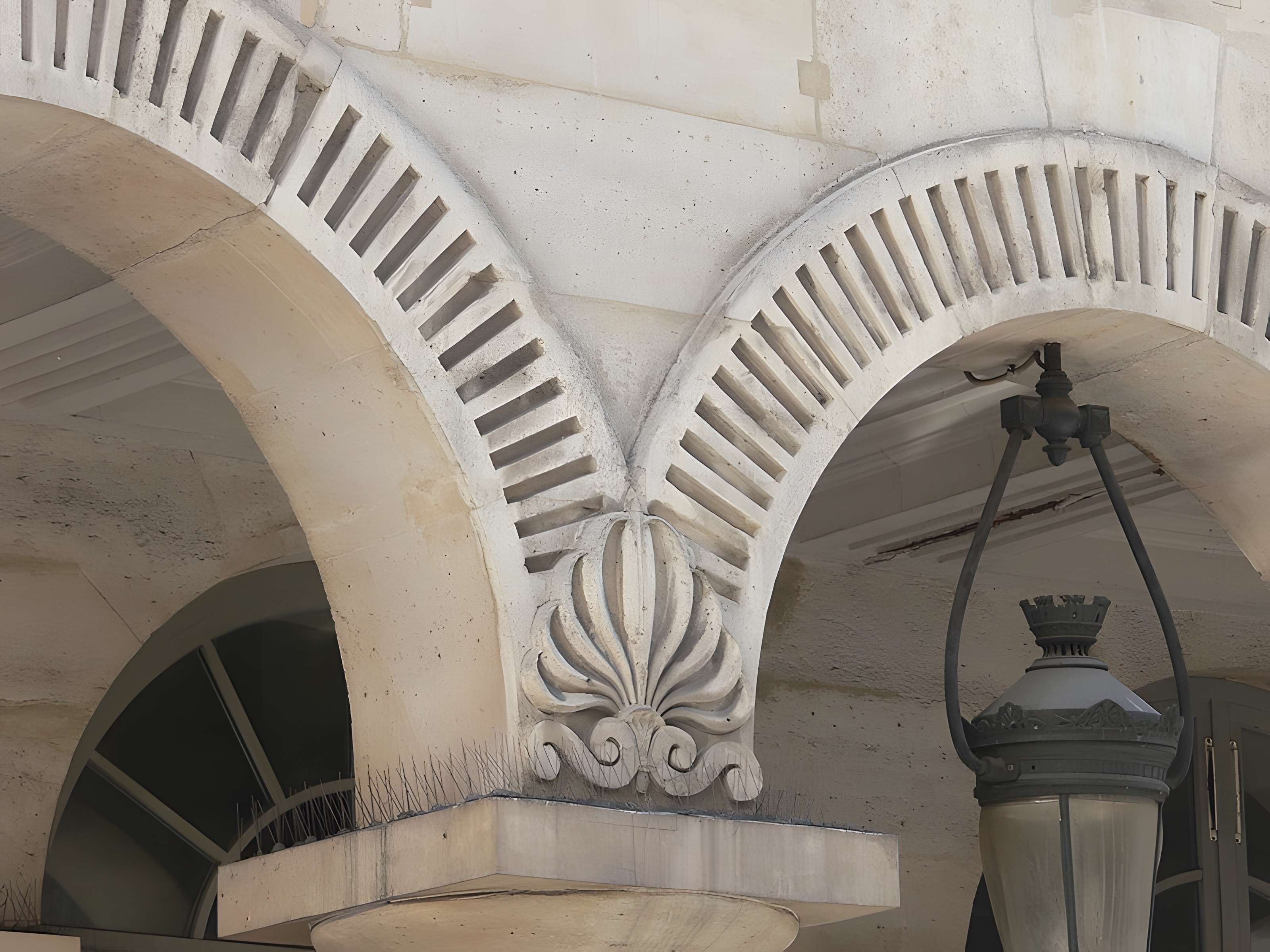 Immeuble 1-2-3-4-5-7 Rue des Colonnes - Paris 2ème