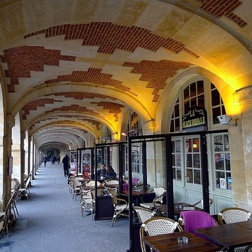 Immeuble 2bis Place des Vosges - Paris 4ème