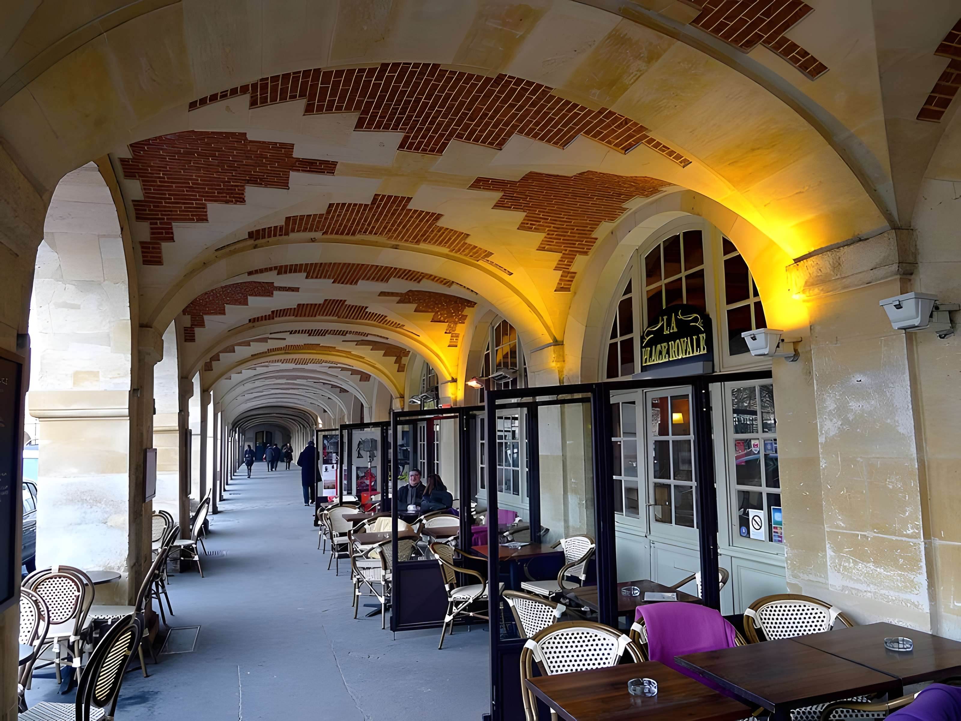 Immeuble 2bis Place des Vosges - Paris 4ème