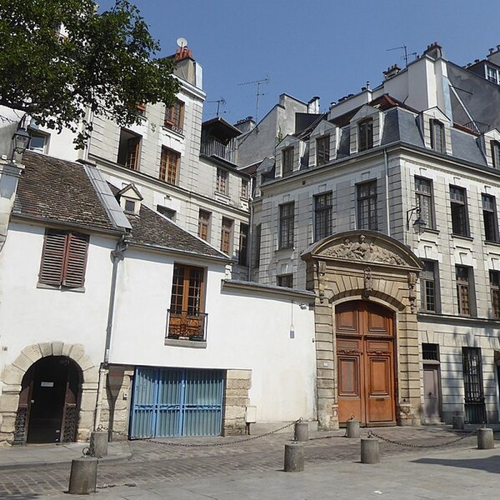 Photo de Immeuble 14 Rue Saint-Julien-le-Pauvre - Paris 5ème