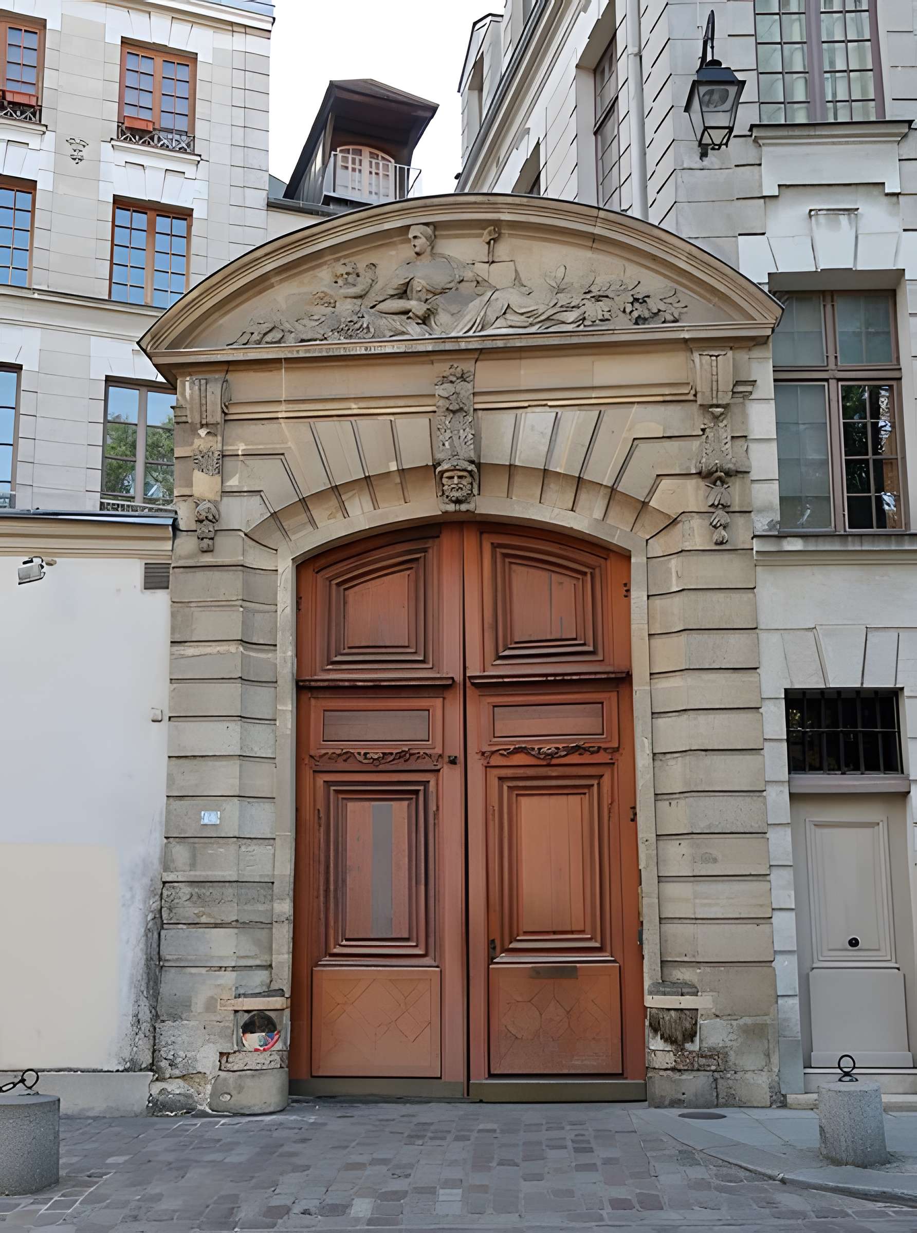 Immeuble 14 Rue Saint-Julien-le-Pauvre - Paris 5ème