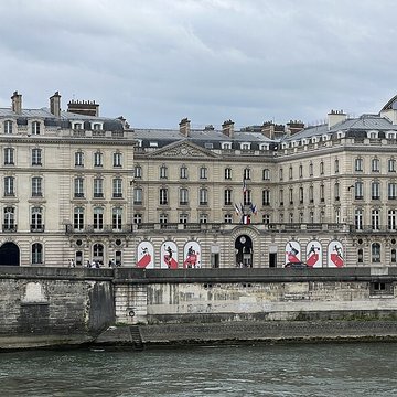 Immeuble de la Caisse des dépôts et consignations à Paris