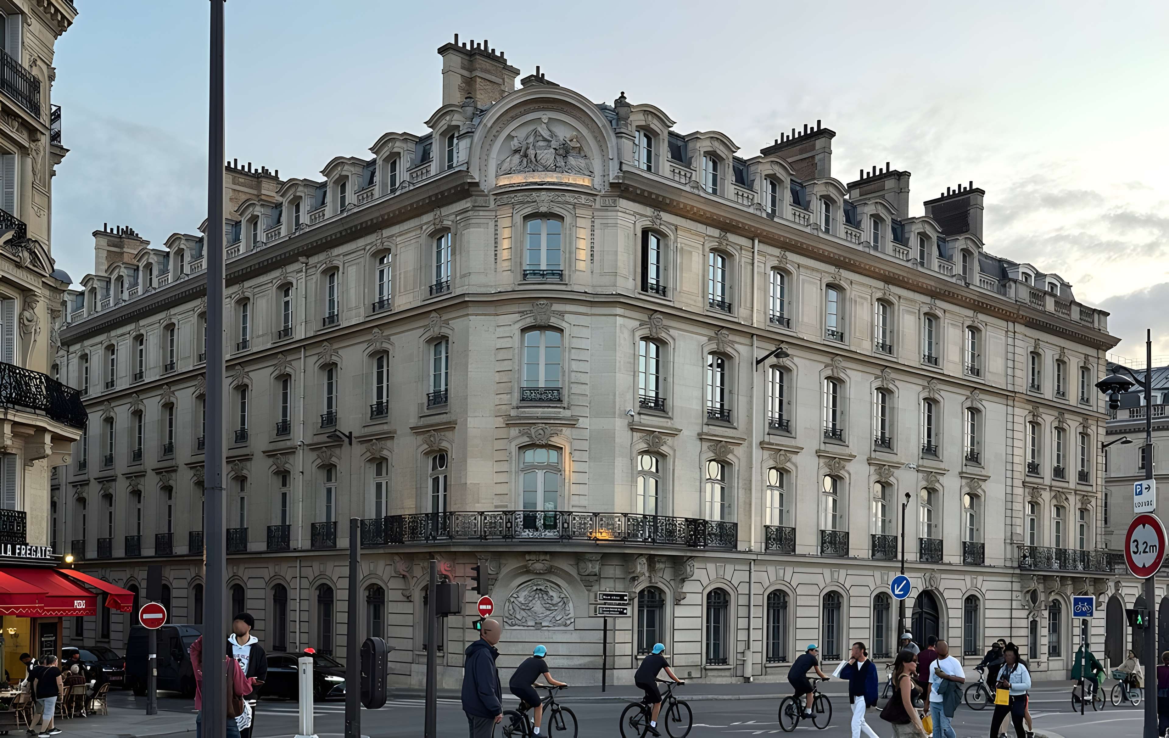 Immeuble de la Caisse des dépôts et consignations à Paris