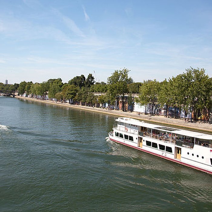 Photo de Immeuble 3 Rue Royale - Paris 8ème