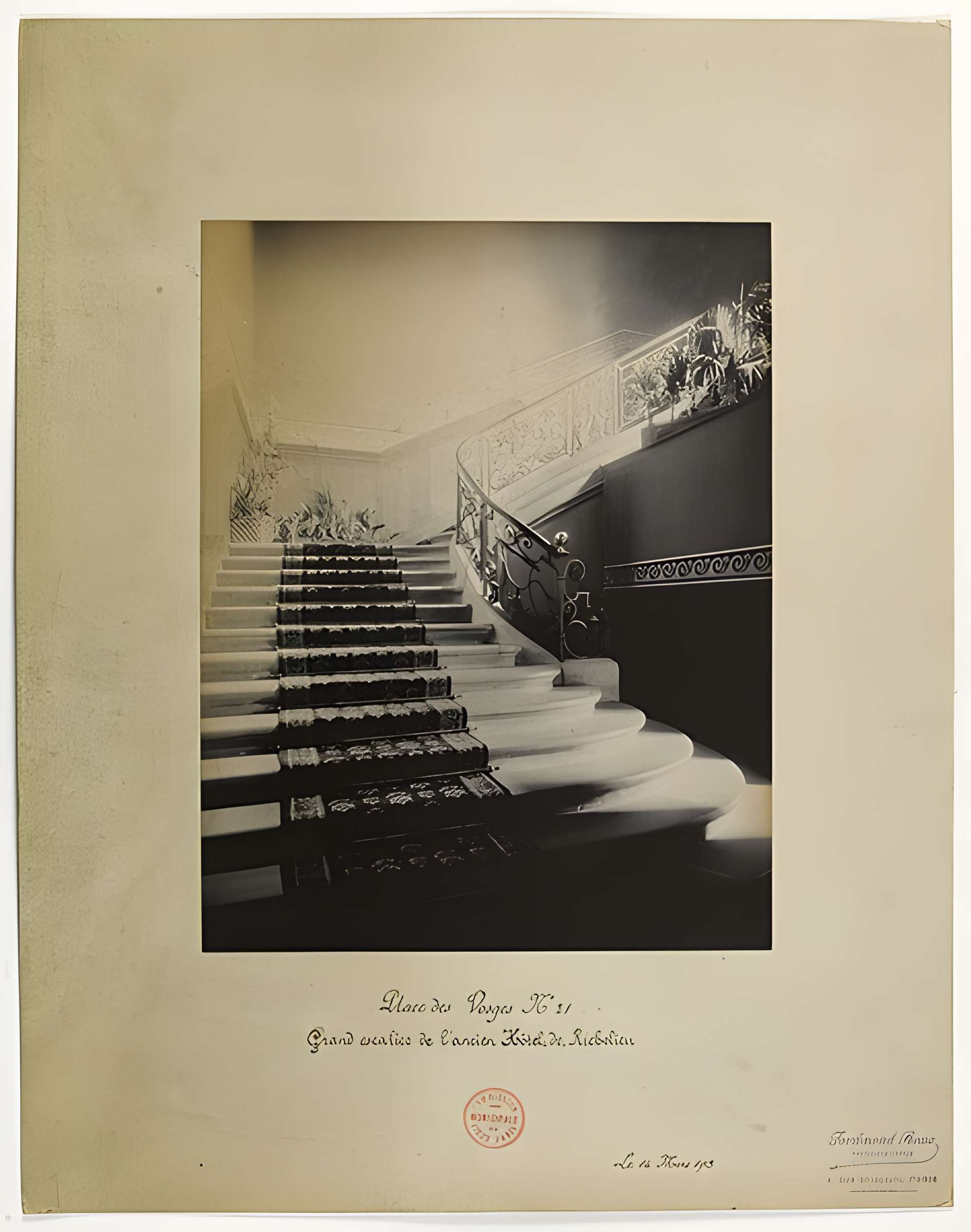 Immeuble 3 Rue Royale - Paris 8ème