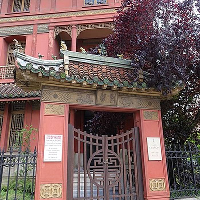 Photo de Pagode rouge - Paris 8ème